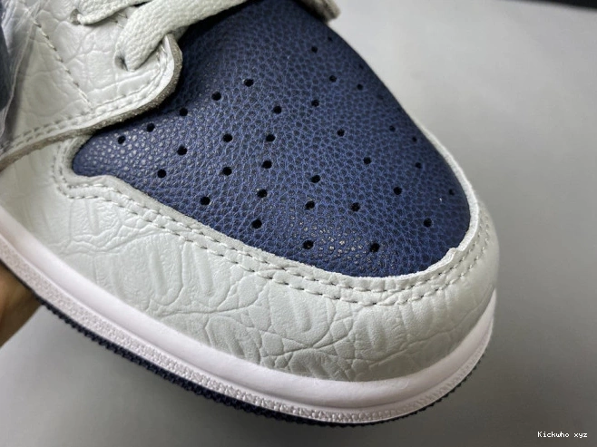 CW8576-200 Jordan Navy 1 Grey Air Blue 0810